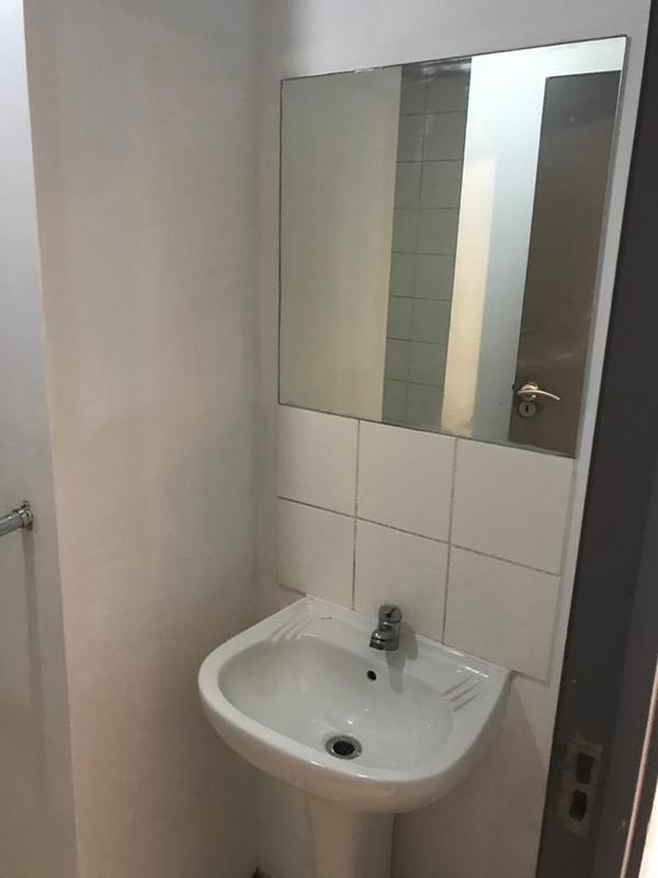 2 Bedroom Property for Sale in Wynberg Western Cape